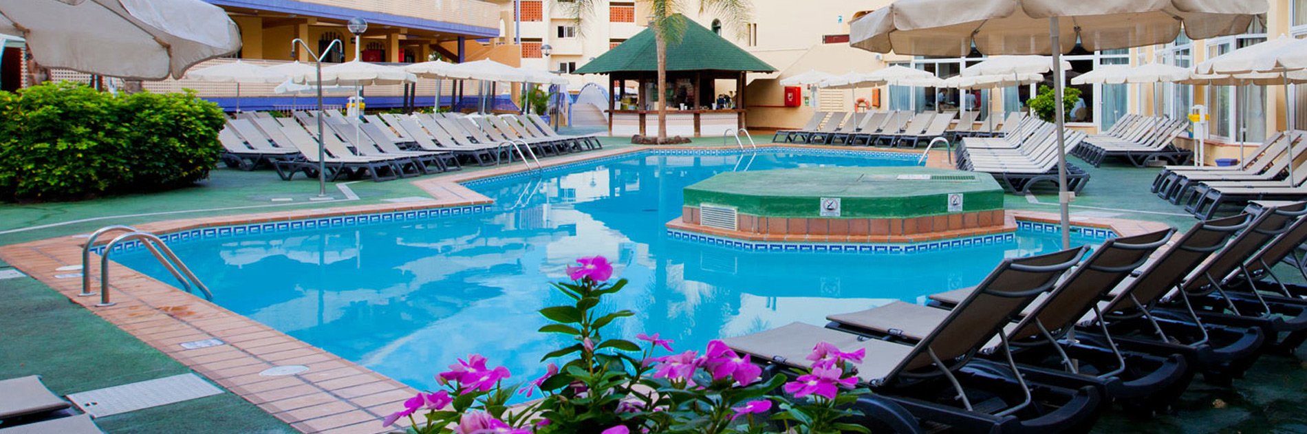 Apartamentos Playa Olid